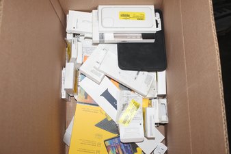 Box – 40 Pcs – Other, Apple iPad – Untested Customer Returns – Apple, OtterBox, Zagg