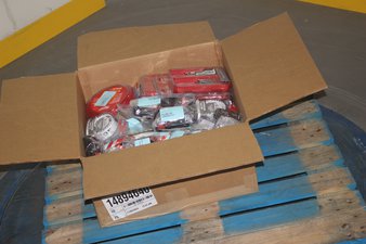 Box – 217 Pcs – Tool Accessories – Untested Customer Returns – Milwaukee, Builders World Wholesale Distribution, Milwaukee Electric Tool