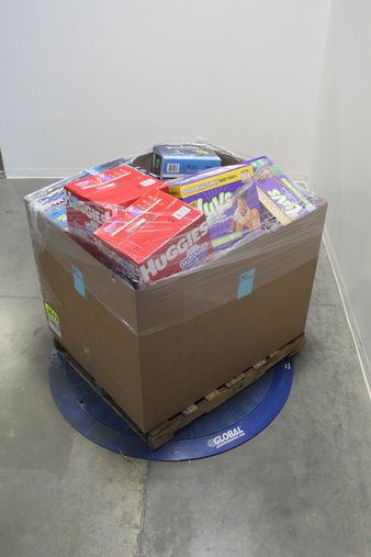 Pallet – 22 Pcs – Diapers & Wipes, Unsorted, Car Seats – Customer Returns – Pampers, Huggies