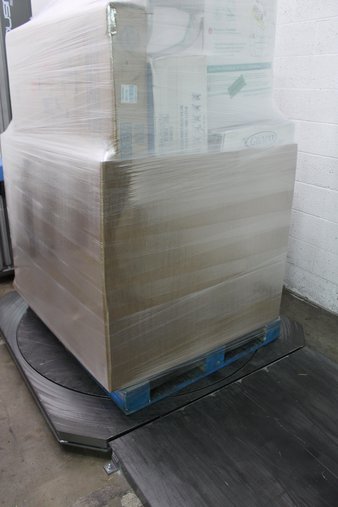 Pallet – 15 Pcs – Strollers, Car Seats – Customer Returns – GRACO, Pampers, Eddie Bauer