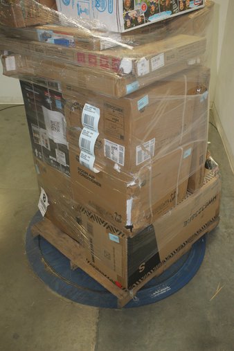 Weekend Deal! PalletQuantity# Pallet – 16 Pcs – Air Conditioners, Camping & Hiking, Patio – Overstock – Ozark Trail, Hart, GE, Midea