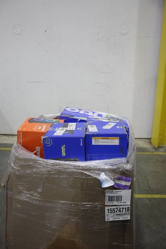 3 Pallets – 35 Pcs – Portable Speakers, All-In-One, In Ear Headphones – Untested Customer Returns – Walmart