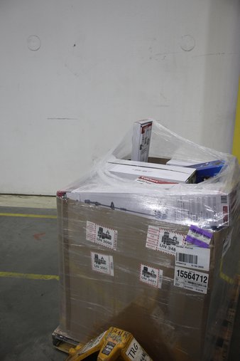 3 Pallets – 55 Pcs – Trimmers & Edgers, Patio – Untested Customer Returns – Walmart