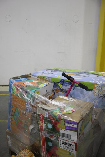 3 Pallets – 240 Pcs – Hair Care, Shaving, Makeup, Powered – Untested Customer Returns – Walmart