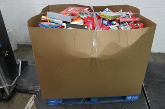 Pallet – 1420 Pcs – Gourmet Grocery, Pantry, Bath & Body, Unsorted – Customer Returns – Wondershop, Hershey’s, Frankford Candy, Clif Bar
