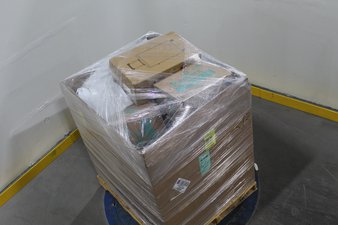 1 Pallet – 60 Pcs – Digital Picture Frames, Girls, Automotive Accessories – Overstock – Aluratek, JUSTICE, Budge Industries, Pampers