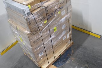 1 Pallets – 19 Pcs – New Bedroom – New and New Damaged Box – Walmart