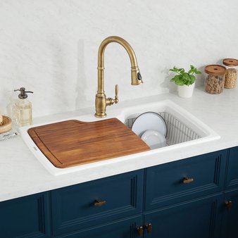 Pallet – 2 Pcs – Bath, Hardware – Open Box Like New – Signature Hardware