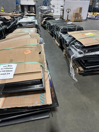 Truckload – 18 Pallets – 250 Pcs – Unsorted – Damaged / Missing Parts / Tested NOT WORKING – Unknown