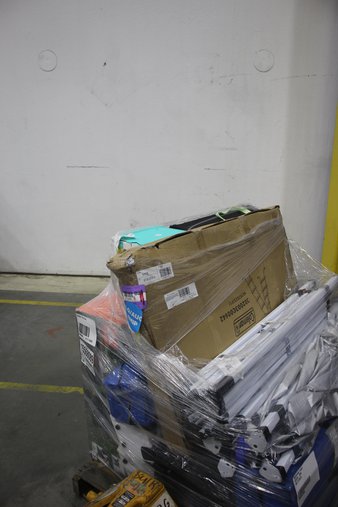 3 Pallets – 48 Pcs – Trimmers & Edgers, Camping & Hiking, Powered, Patio – Untested Customer Returns – Walmart
