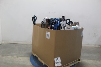 1 Pallet – 23 Pcs – Vacuums – Damaged / Missing Parts / Tested NOT WORKING – Shark, Dyson, Bobsweep