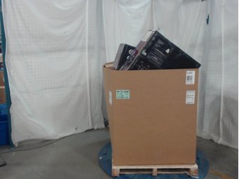1 Pallets – 314 Pcs – New Pet Toys & Pet Supplies, Office Supplies, Other – New and New Damaged Box – Walmart