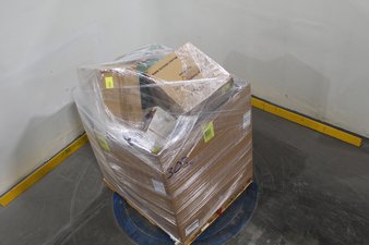 1 Pallets – 28 Pcs – New Lighting & Light Fixtures, Rugs & Mats, Patio & Outdoor Lighting / Decor – New and New Damaged Box – Walmart