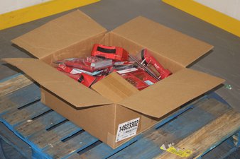 Box – 52 Pcs – Tool Accessories – Untested Customer Returns – Milwaukee, Builders World Wholesale Distribution