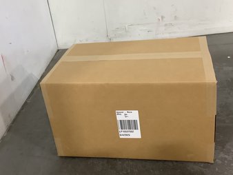 1 Parcel Box – 52 Pcs – Jeans, Pants & Shorts, T-Shirts, Polos, Sweaters – Untested Customer Returns – Columbia, The North Face, Under Armour, huk – Outdoor Retailer