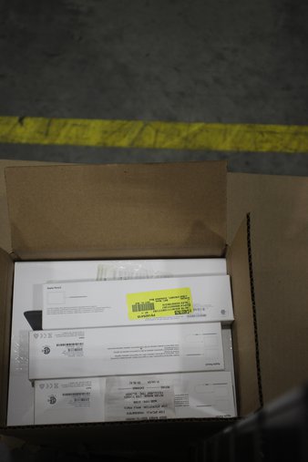 Box – 29 Pcs – Other – Untested Customer Returns – Apple