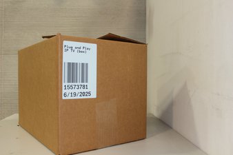 1 Parcel Box Box- 41 Pcs – Media Streaming Players (IPTV) – Customer Returns (Plug and Play Tested) – onn. – Walmart