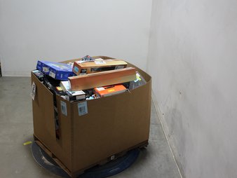 1 Pallets – 112 Pcs – In Ear Headphones, Over Ear Headphones, Portable Speakers, Other – Untested Customer Returns – Walmart