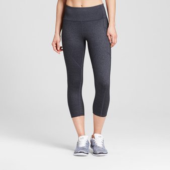 60 Pcs – C9 Champion Women’s Premium Capri Leggings – Black Heather, Medium – New – Retail Ready