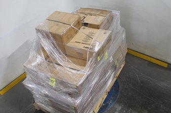 1 Pallets – 21 Pcs – New Hardware, Living Room – New and New Damaged Box – Walmart