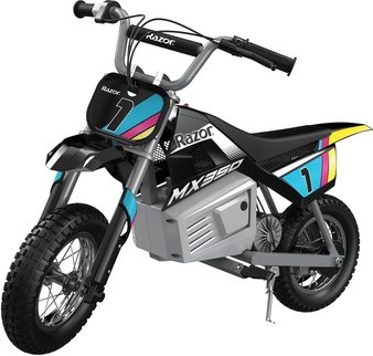Pallet – 2 Pcs – Vehicles – Customer Returns – Razor