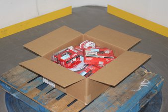 Box – 26 Pcs – Tool Accessories, Power Tools – Untested Customer Returns – Milwaukee, Builders World Wholesale Distribution