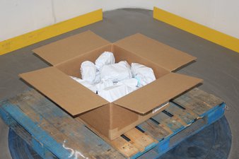 Box – 21 Pcs – Batteries – Untested Customer Returns – Milwaukee, Builders World Wholesale Distribution