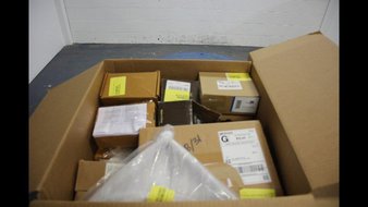 Box – 55 Pcs – Hardware, Unsorted, Bath, Kitchen & Bath Fixtures – Open Box Like New – Signature Hardware, Miseno