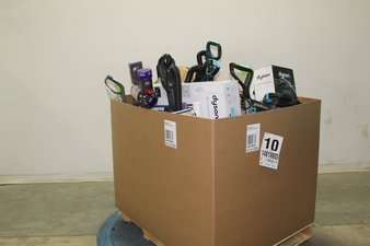 1 Pallet – 15 Pcs – Vacuums – Damaged / Missing Parts / Tested NOT WORKING – Dyson, Shark, Hoover, SharkNinja