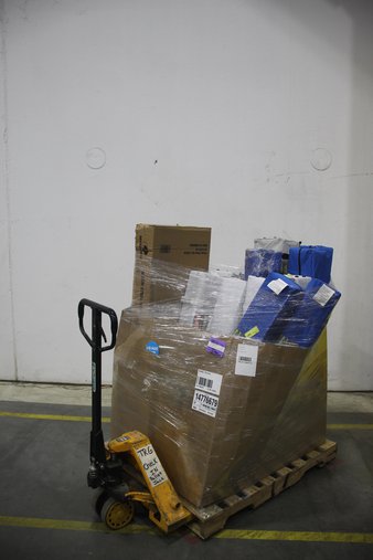 Weekend Deal! 3 Pallets – 46 Pcs – Camping & Hiking, Patio – Untested Customer Returns – Walmart