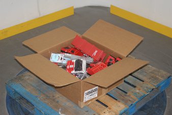 Box – 77 Pcs – Tool Accessories, Power Tools – Untested Customer Returns – Milwaukee, Builders World Wholesale Distribution, Milwaukee Electric Tool, Milwaukee Elec Tool