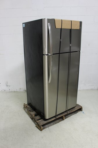 Pallet – 1 Pcs – Refrigerators – New Damaged Box (Scratch & Dent) – Frigidaire