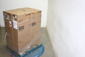 1 Pallet – 6 Pcs – Pools & Water Fun – Damaged / Missing Parts / Tested NOT WORKING – Intex