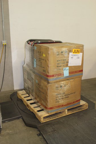 Pallet – 4 Pcs – Generators – Customer Returns – Black Max