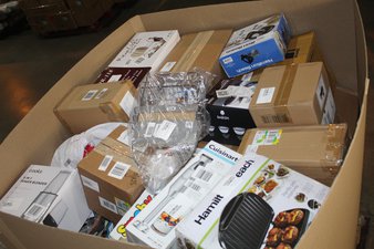 6 Pallets – 198 Pcs – Kitchen & Dining, Rugs & Mats, Decor, Sheets, Pillowcases & Bed Skirts – Like New or New Customer Returns – JC Penney