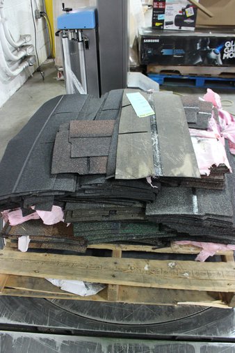 Pallet – 7 Pcs – Hardware – Customer Returns – Owens Corning
