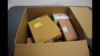 Box – 20 Pcs – Hardware – Open Box Like New – Signature Hardware