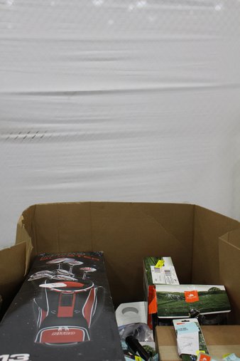 Pallet – 41 Pcs – Camping & Hiking, Hunting – Customer Returns – Ozark Trail, Athletic Works, Bushnell, Cobra