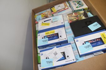 Weekend Deal! 3 Boxes – 135 Pcs – Microsoft – Untested Customer Returns – Microsoft, BackBone, PowerA, NINTENDO